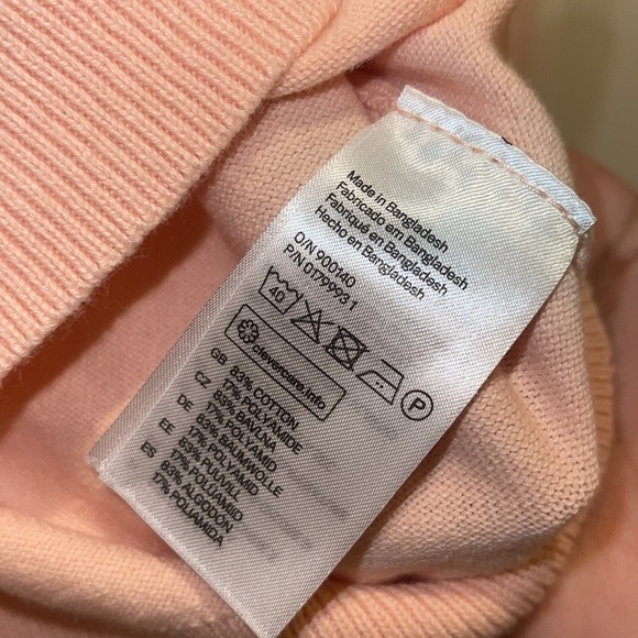 H&M Sweater - Picture 3 of 4